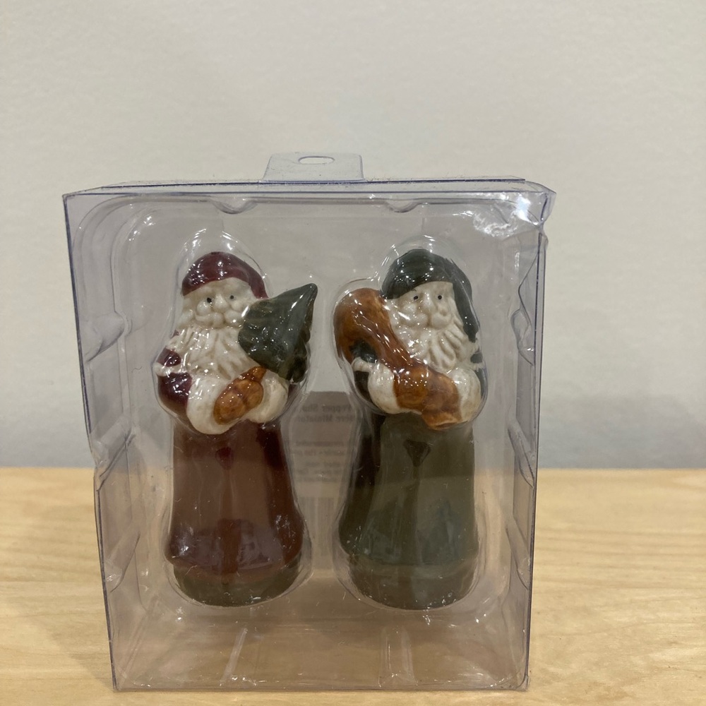 Vintage Amscan Mini Santa Salt and Pepper Shakers - Red and Green